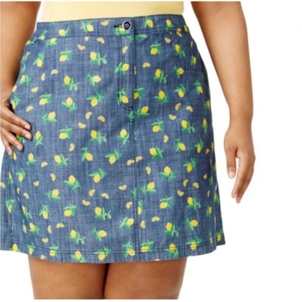 Karen Scott Lemon Print Denim Skort